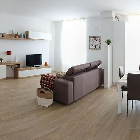 La Casa Di Alice In Centro Villa Bergamo Eksteriør billede